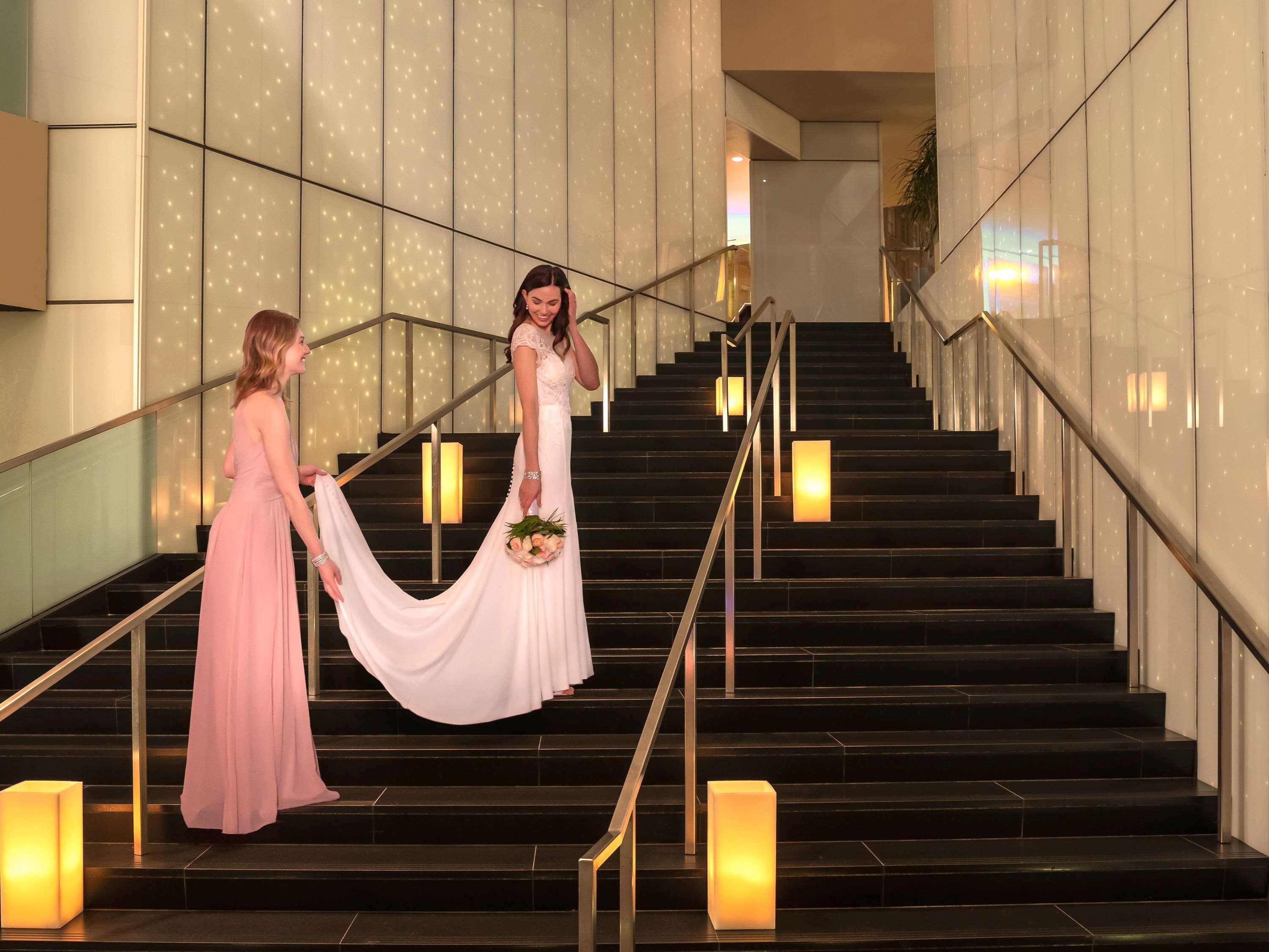 Готель Sofitel Chicago Magnificent Mile Екстер'єр фото Wedding at the hotel